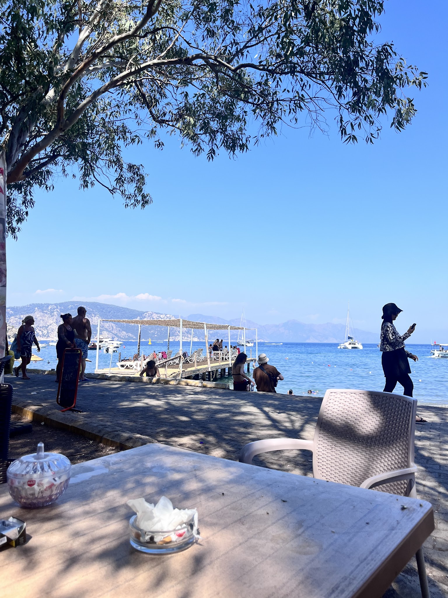 Turunç’ta Saklı Bir Huzur Noktası: Arzu Cafe Çay Bahçesi